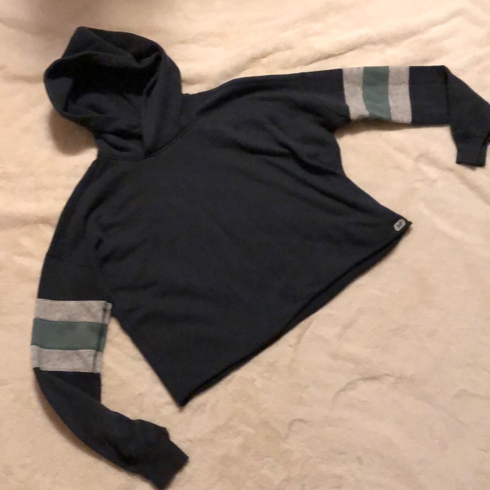 Abercrombie & Fitch crop sweatshirt